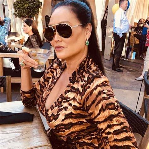 Tia Carrere Age, Net Worth, Relationship, Ethnicity,。